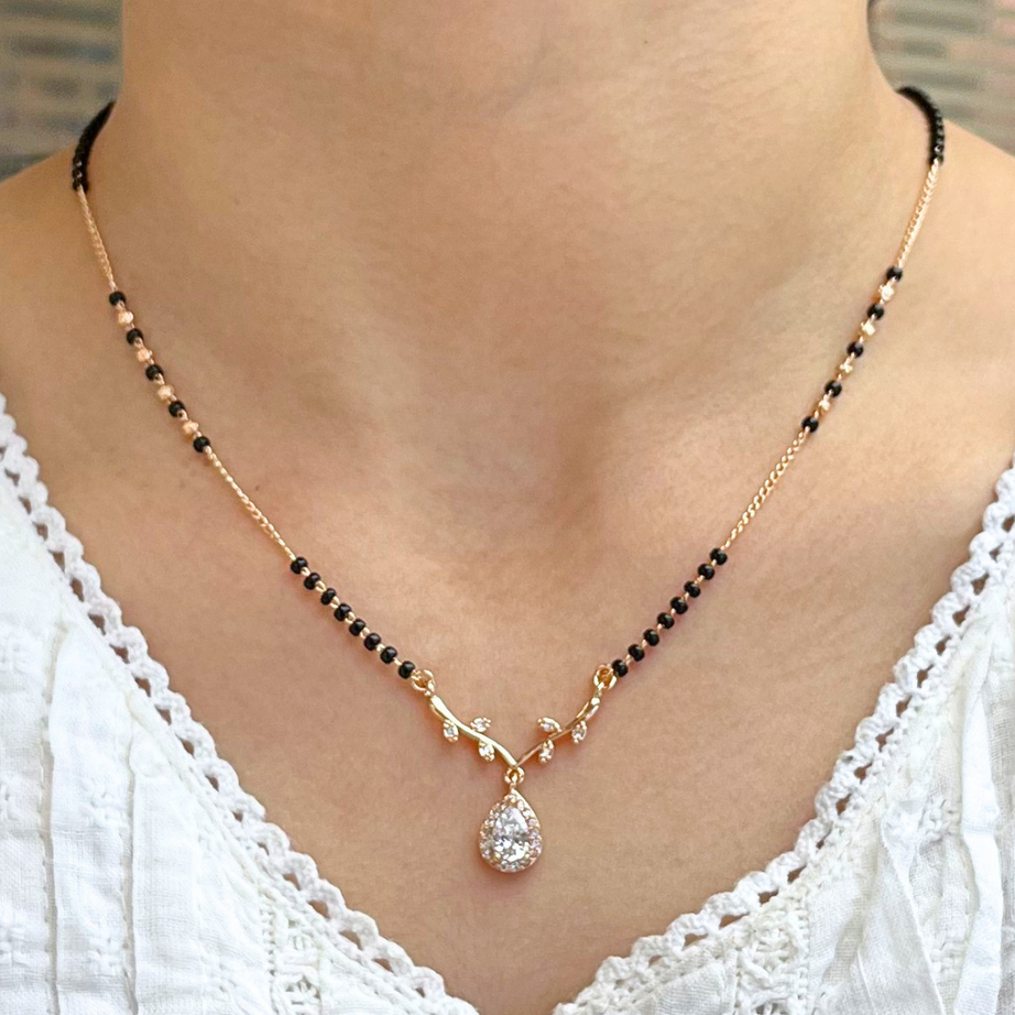 Dhwani Mangalsutra