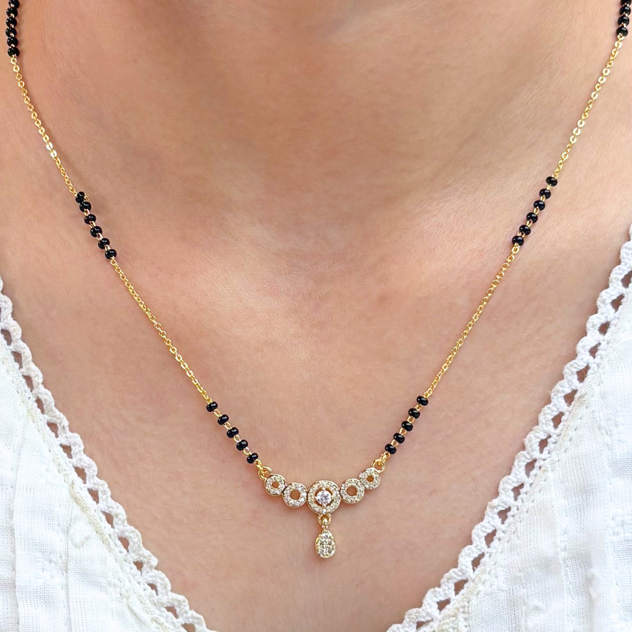 Rihanna Gold Mangalsutra