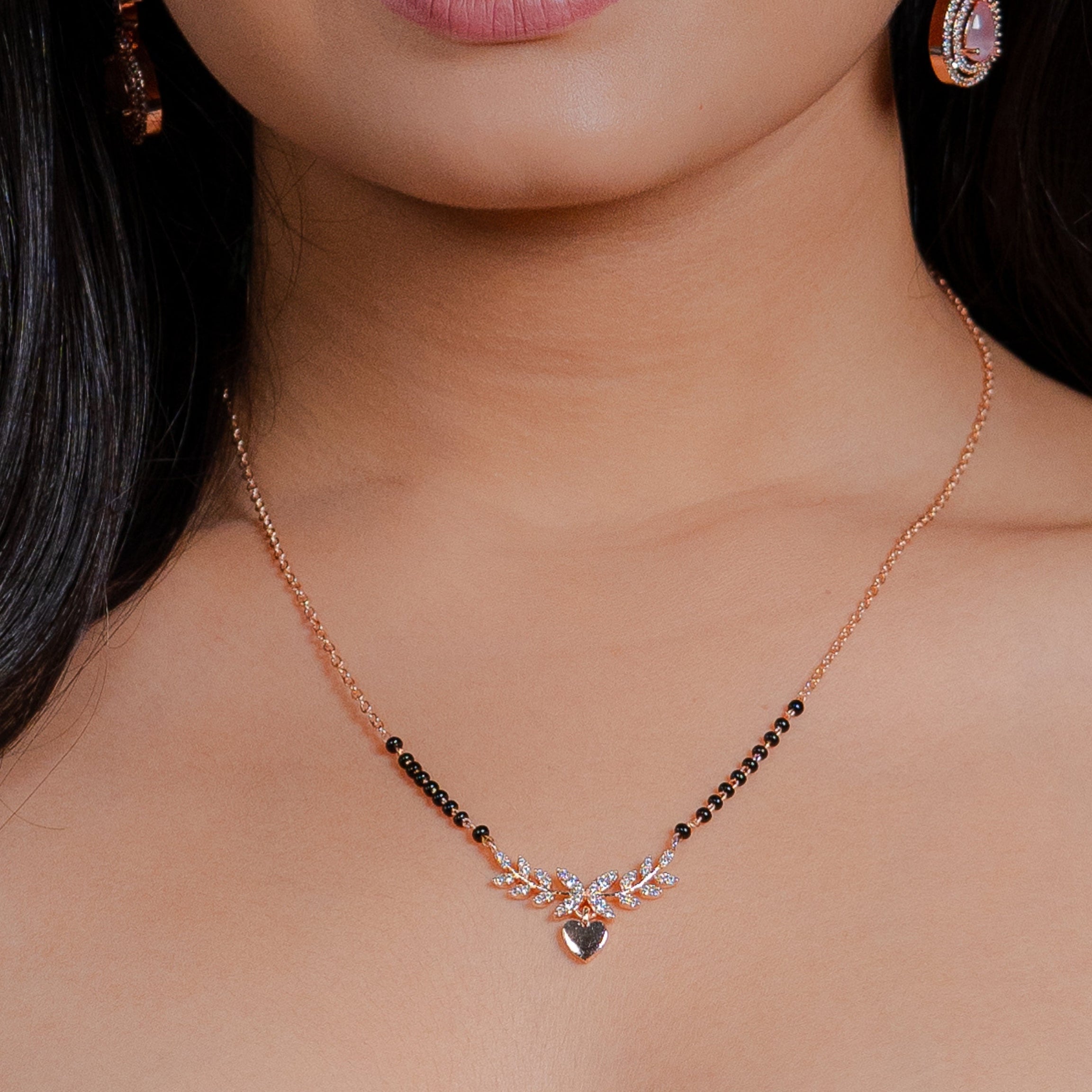 Nora Mangalsutra