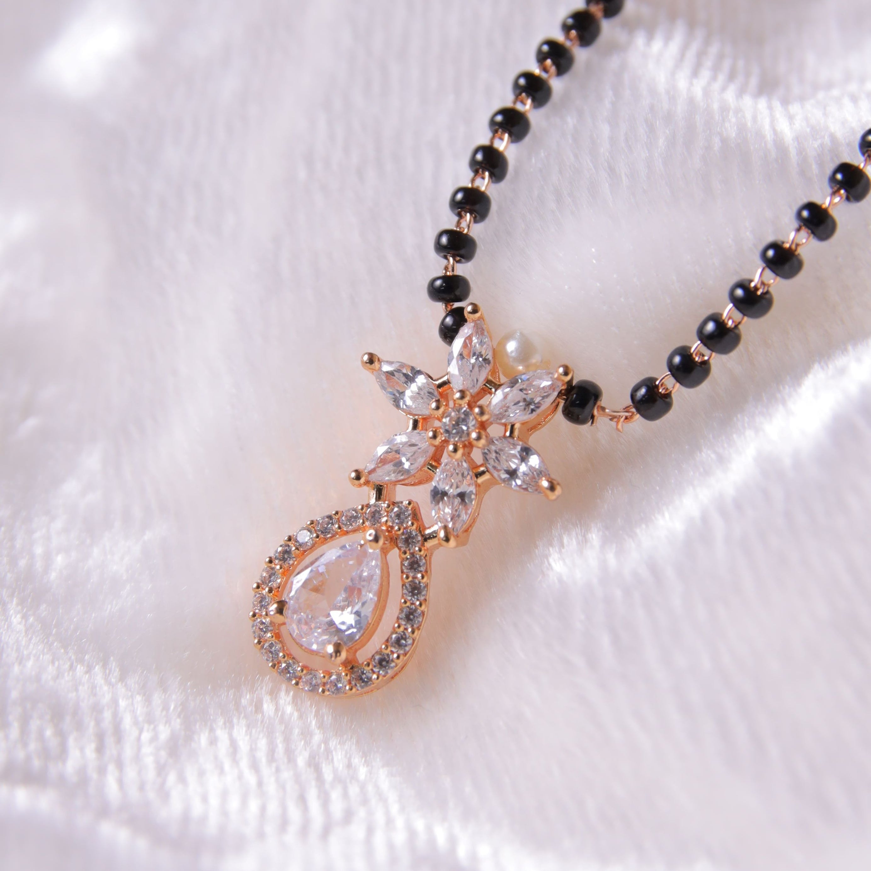 Designer White Diamond Ahana Mangalsutra Buy Online - Zeraki Jewels