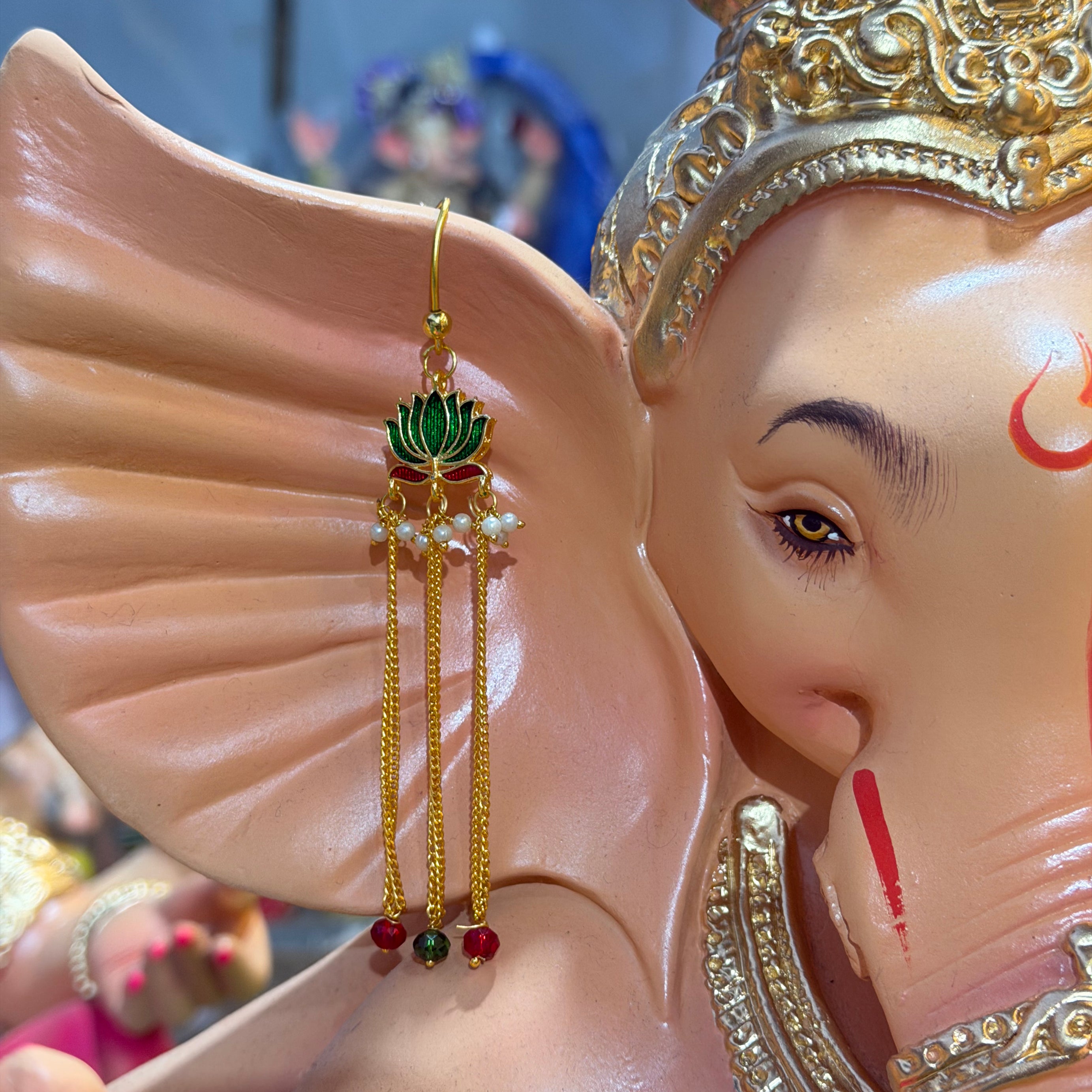 Handmade Lotus Pearl Earings For Bappa