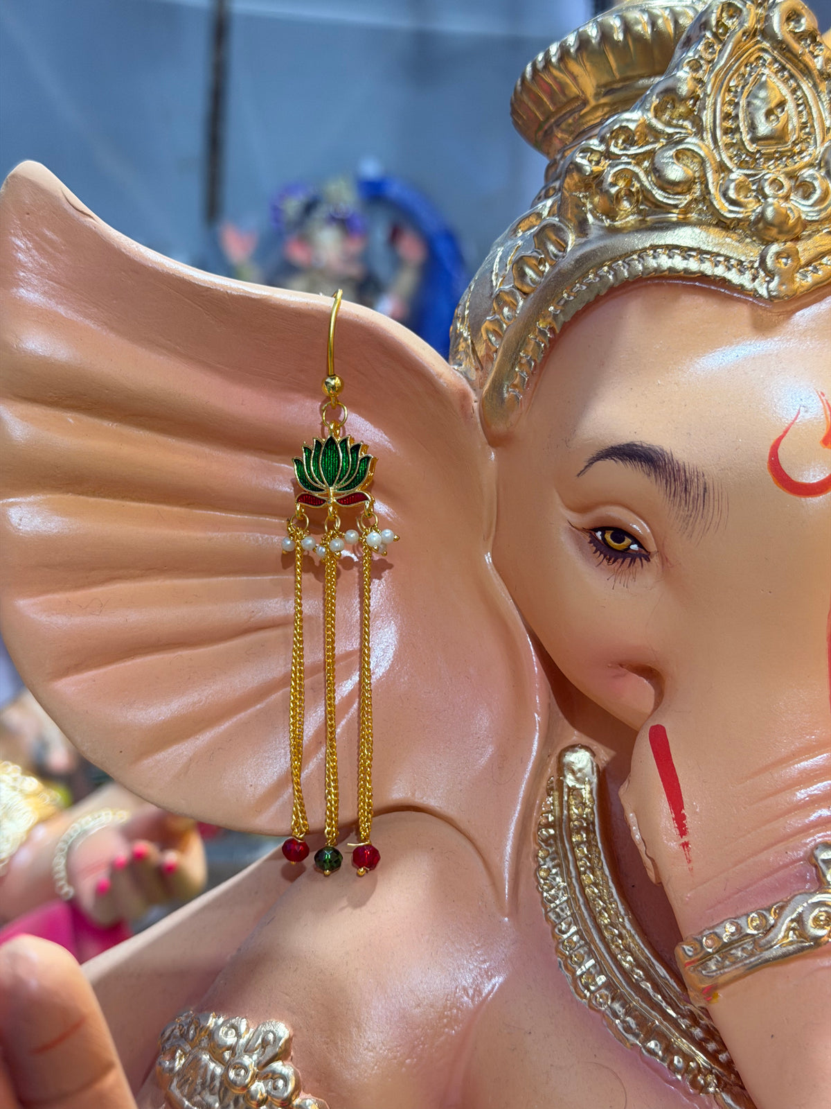 Handmade Lotus Pearl Earings For Bappa