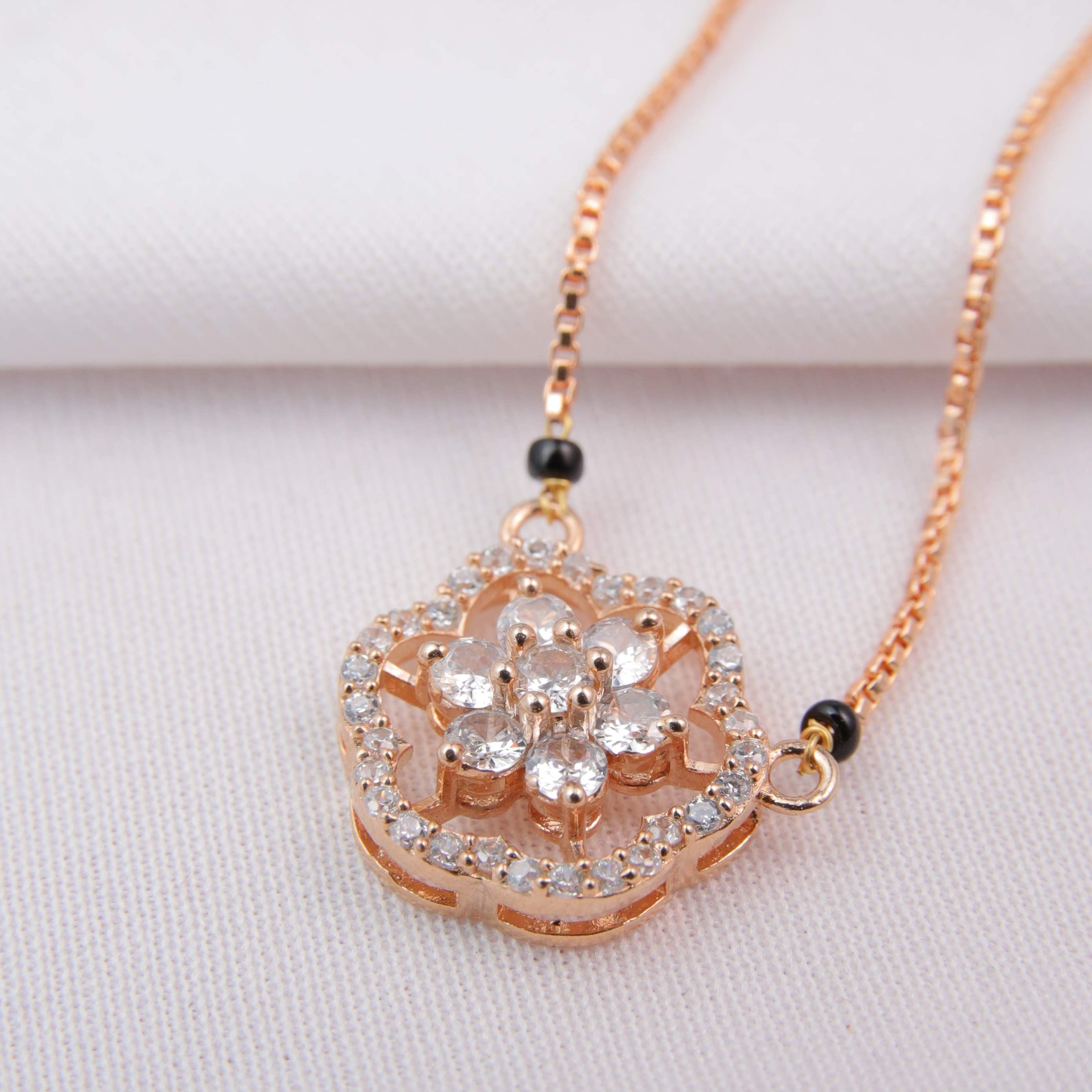 Latest Solitaire Diamonds Flower Mangalsutra BUy Online - Zeraki Jewels 