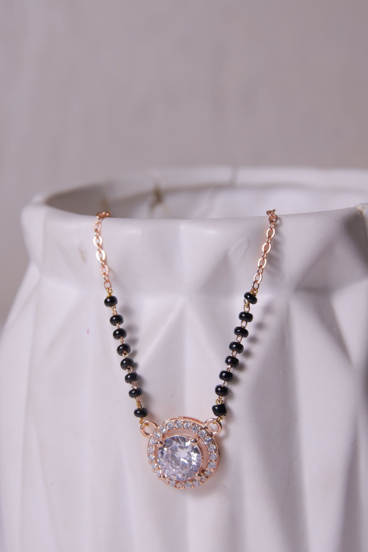 Single Diamond Designs Suhana Mangalsutra Buy Online - Zeraki Jewels 