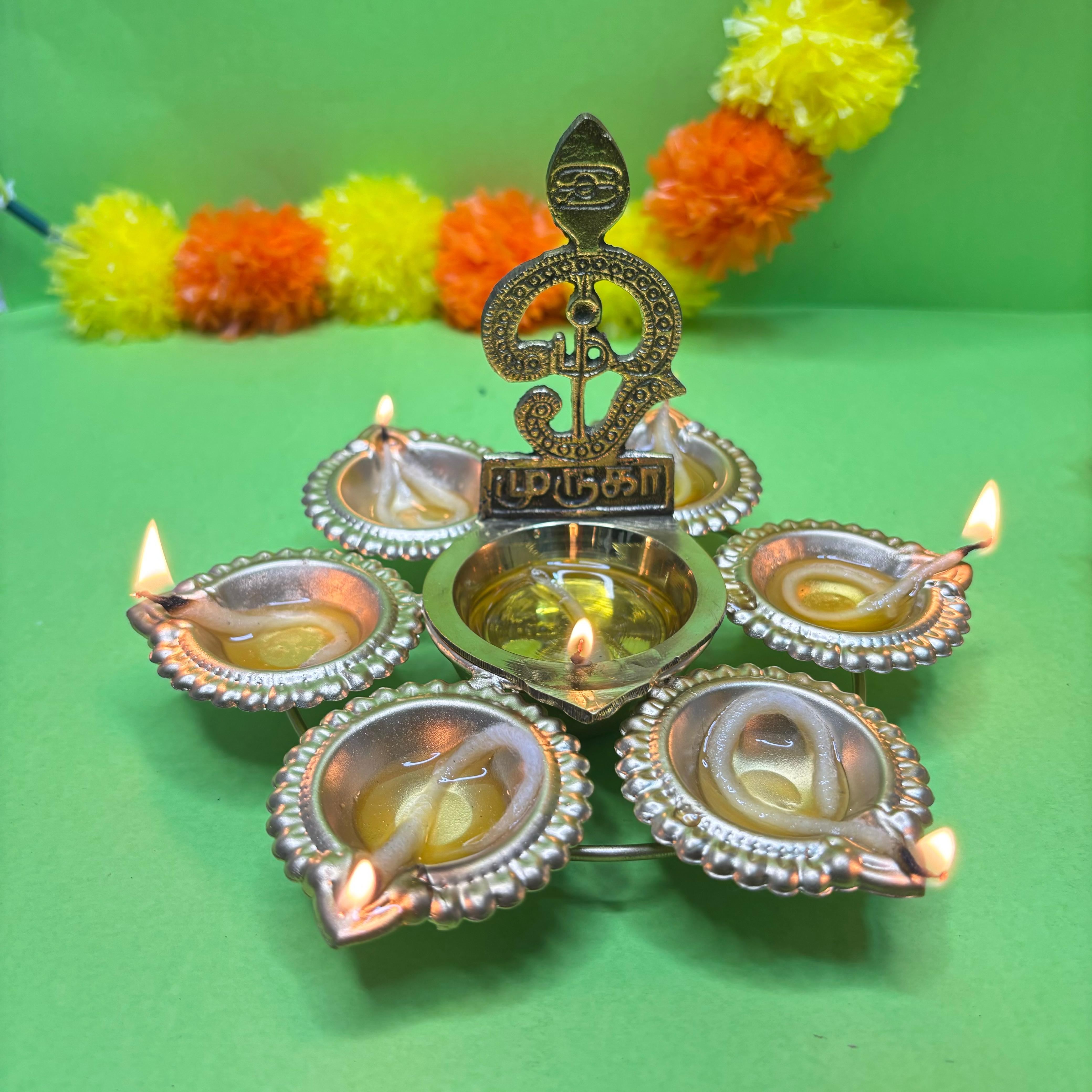 Uruli Diya With Murugan Diya
