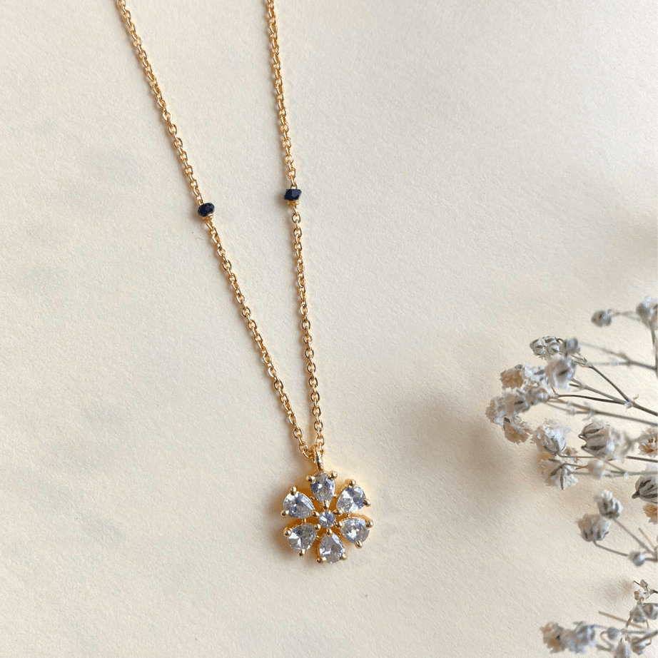 White Diamond Desings Tanvi Mangalsutra Zerakijewels