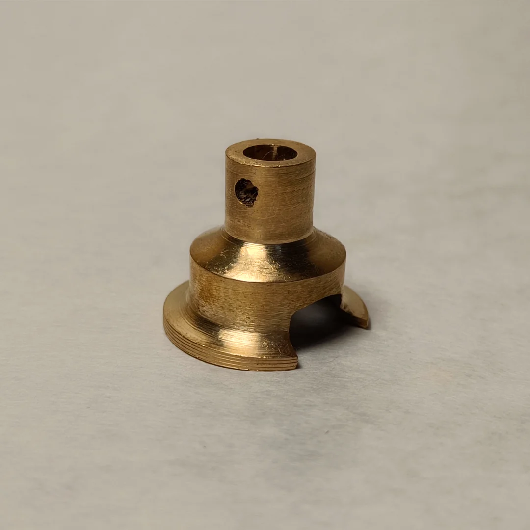 Brass Round Thiri Holder(set of-3)
